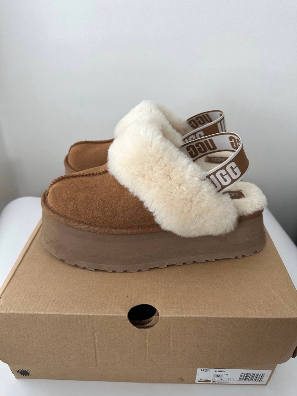 UGG Shearling Platform Slingback Slippers (women’s) size 9